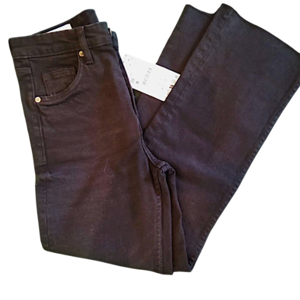 Zara Jeans Black  NWT  High Rise  Cropped   Flare  Raw Hem  Size 2  NWT - Picture 2 of 6